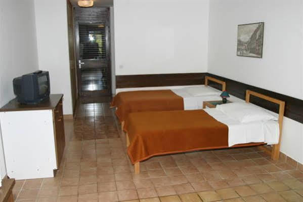 Apartments Hostin Garoful Duga Uvala Pavicini Esterno foto